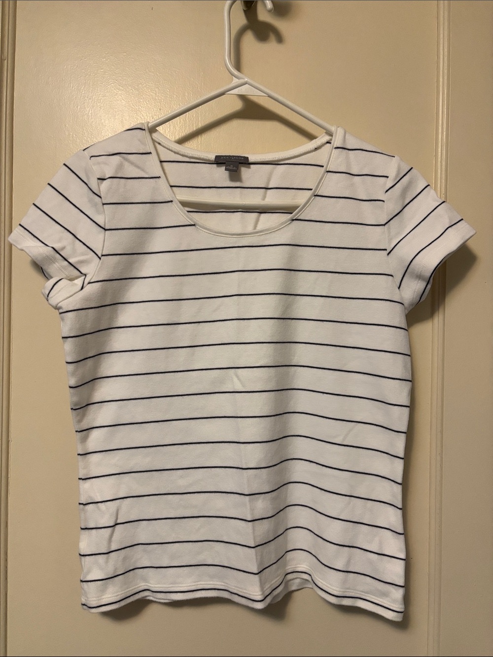 Ann Taylor White Short-Sleeve Scoop Neck Top with Navy Stripes